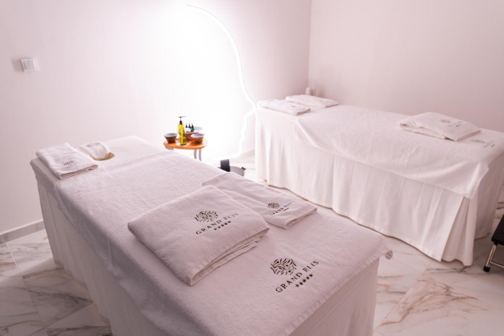 Grand Elis Hotel & Spa Resort Kourouta Eksteriør billede